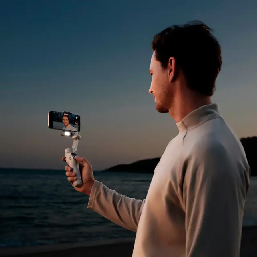 Alt View 4. DJI - Osmo Mobile 7 Smartphone 3-Axis Gimbal Stabilizer - Gray.