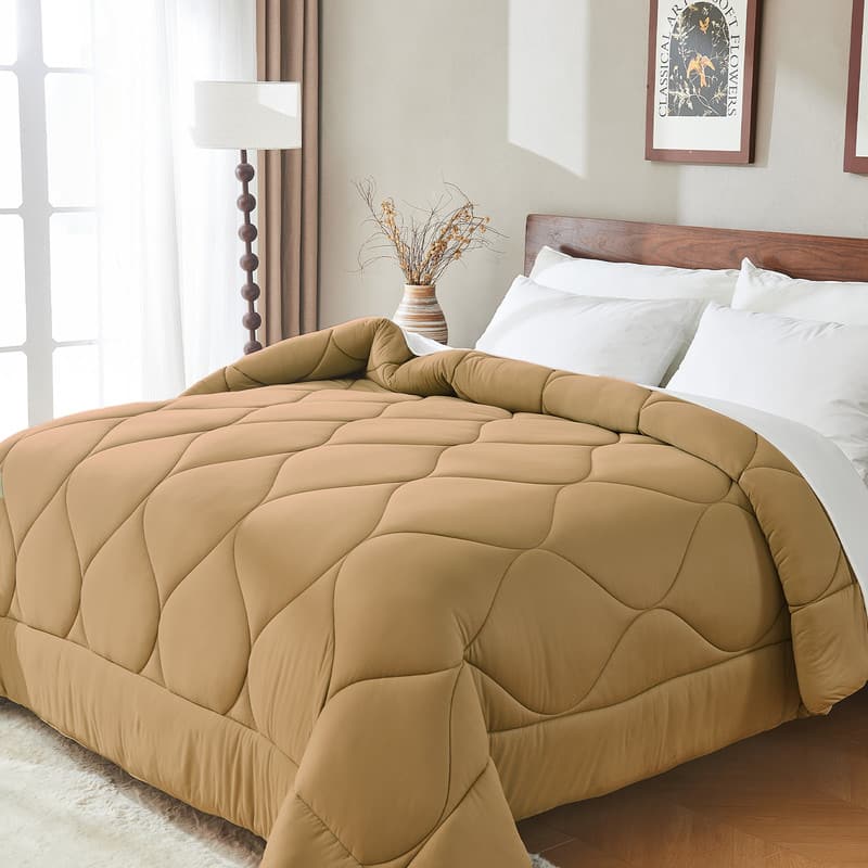 Bestier - Queen Size All-Season Down Alternative Comforter – Lightweight Duvet Insert with Corner Tabs, Skin-Friendly - MOCHA