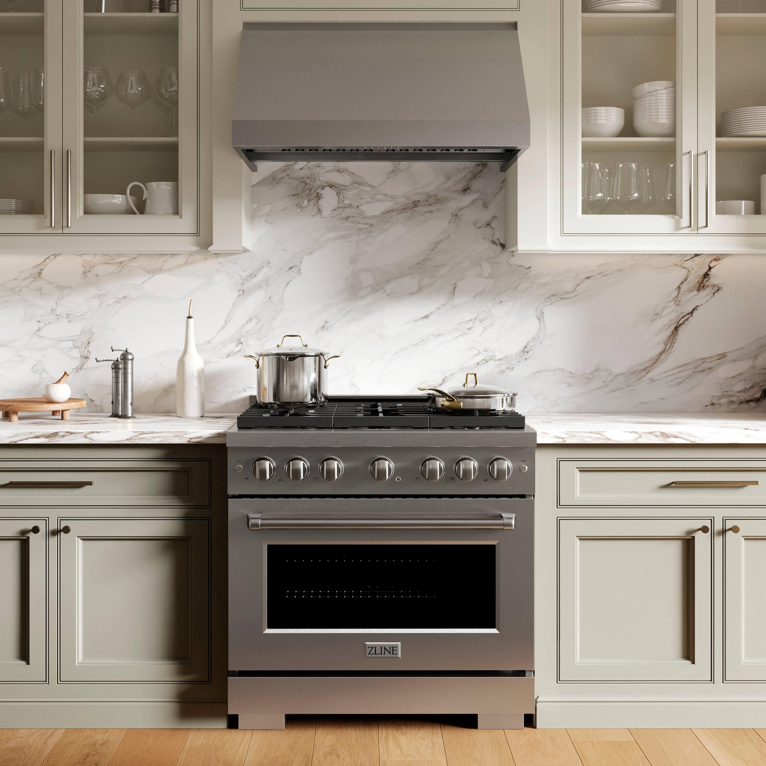 Alt View 22. ZLINE - 36 in. 5.2 cu. ft. Paramount Freestanding Gas Range with 6 Burner Cooktop and Convection Gas Oven in Stainless Steel - Stainless Steel.