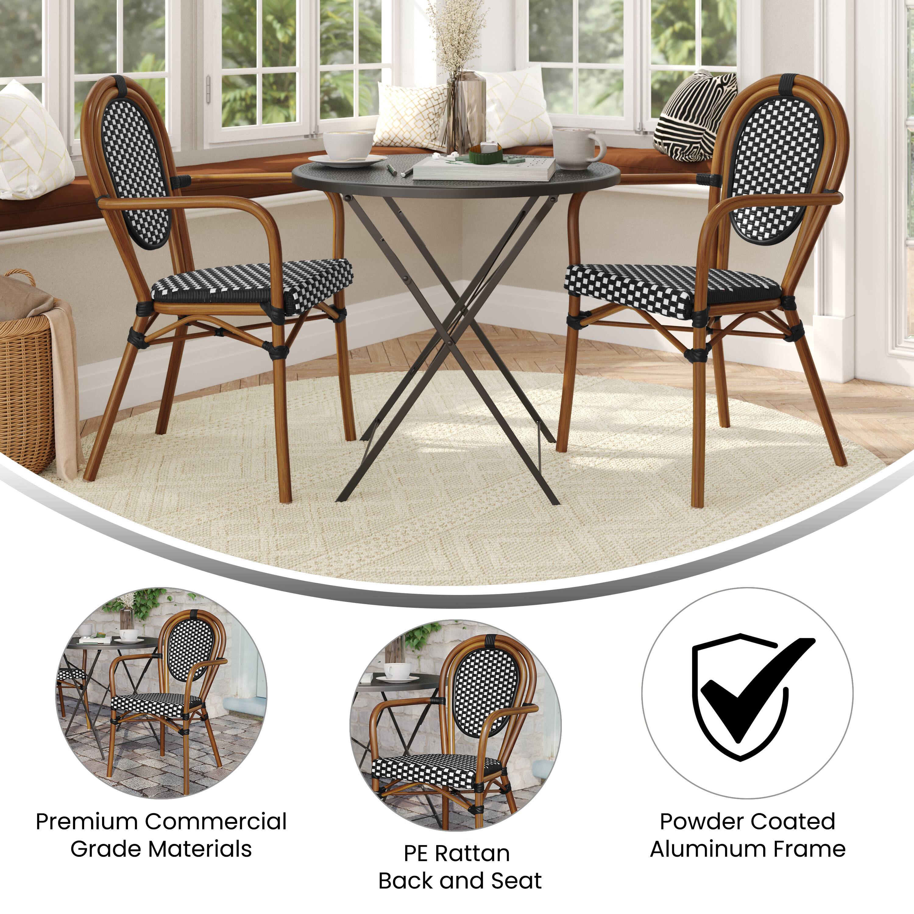 Premium Commercial Grade Materials  
PE Rattan Back and Seat  
Powder Coated Aluminum Frame