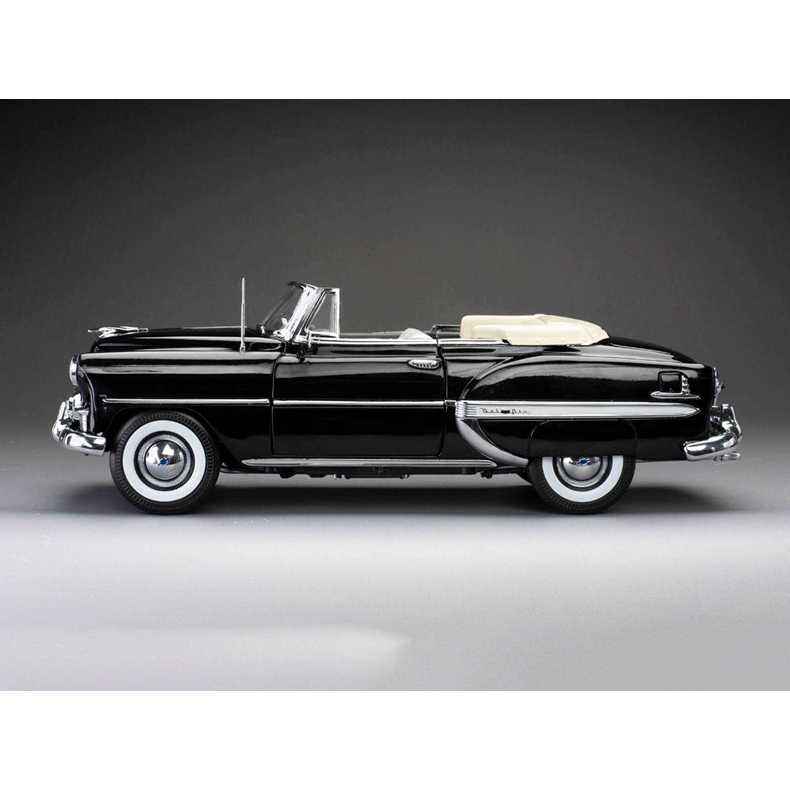 Alt View 4. Sun Star - 1953 Chevrolet Bel Air Open Convertible Black "American Collectibles" Series 1/18 Diecast Model Car by Sun Star.