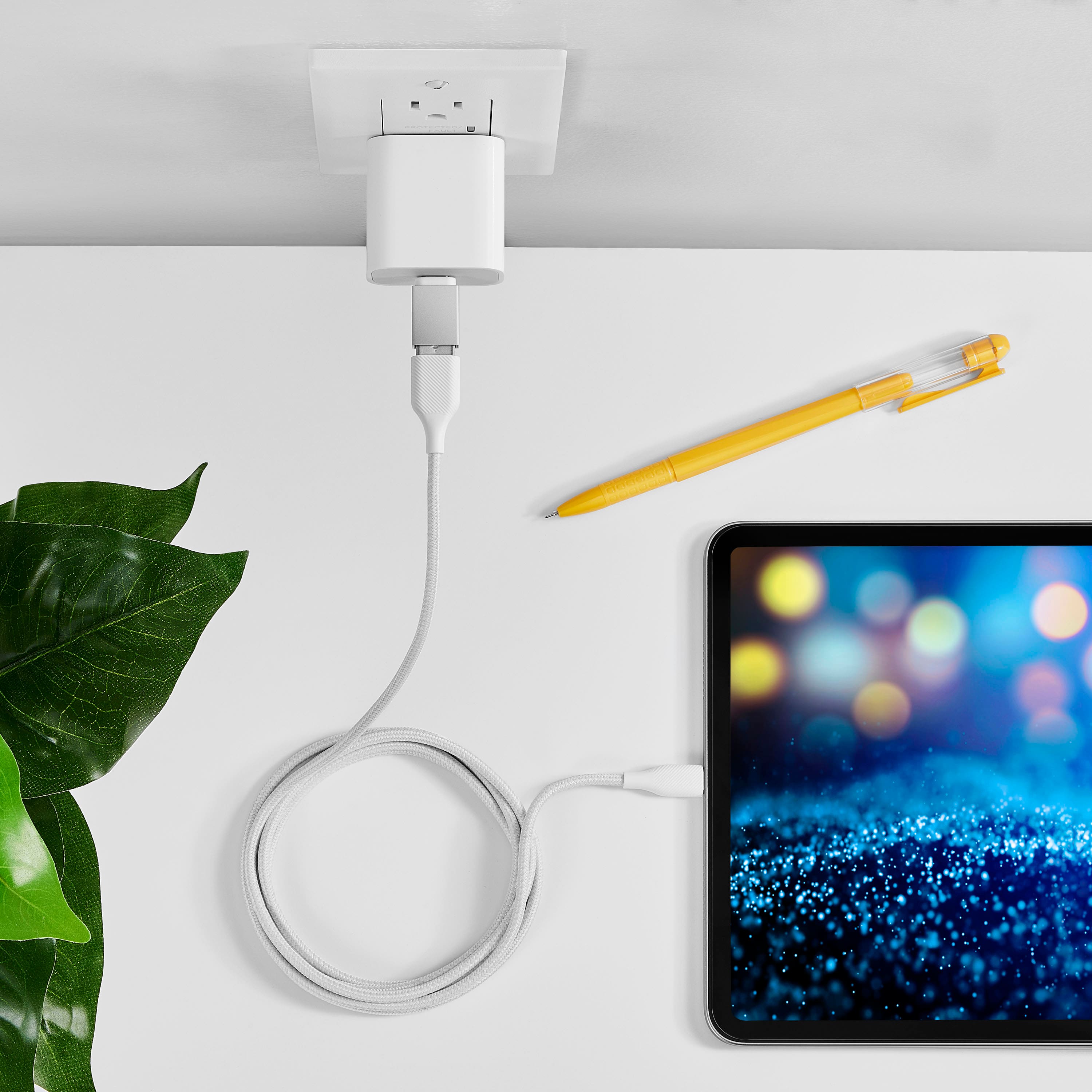 Alt View 15. Best Buy essentials™ - Female USB to Male USB-C Adapter (2-Pack) - Silver.