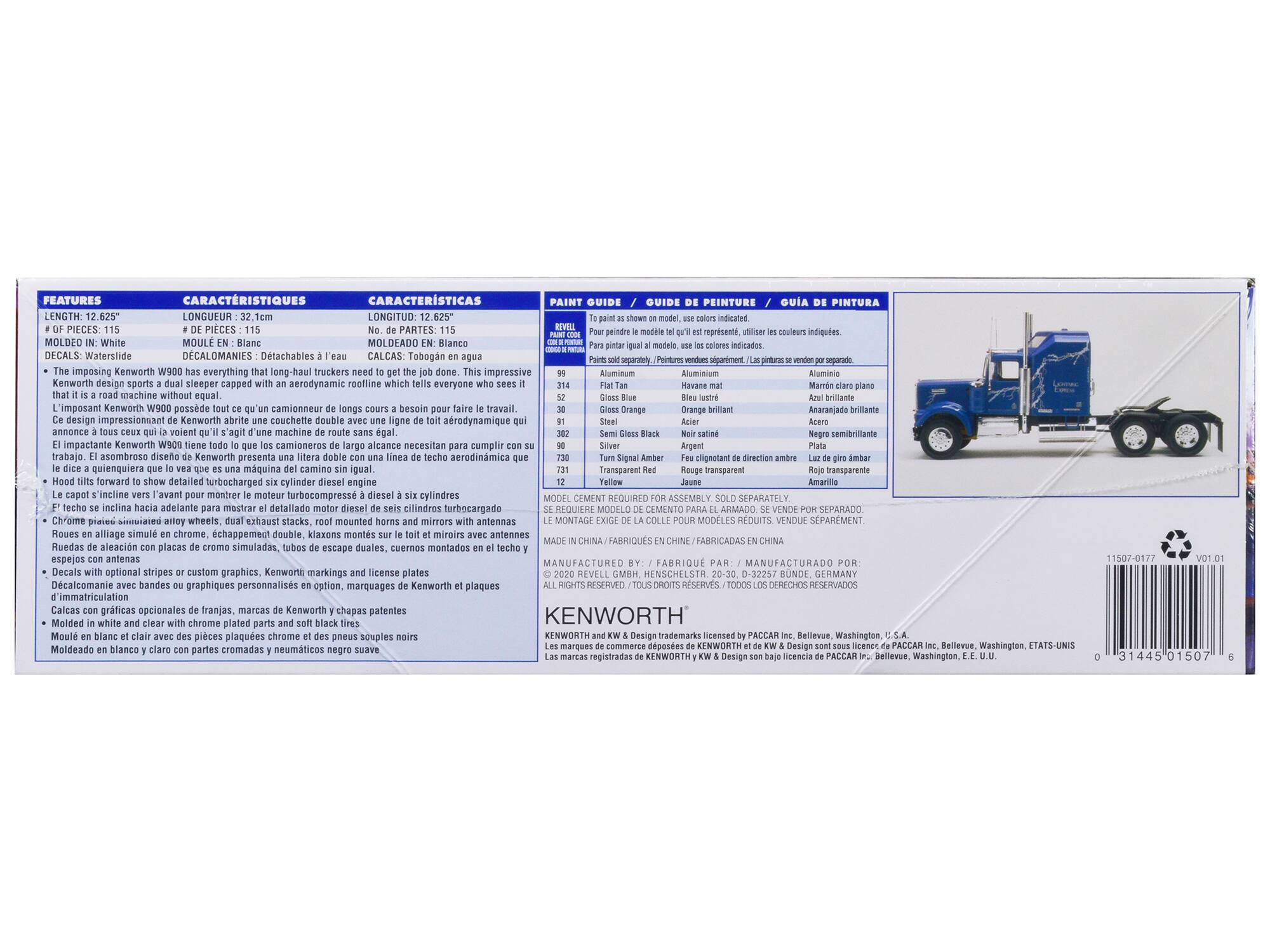 **FEATURES / CARACTERÍSTIQUES / CARACTERÍSTICAS**

- **LENGTH:** 12.625" / LONGUEUR: 32.1cm / LONGITUD: 32.1cm
- **# OF PIECES:** 115 / # DE PIECES: 115 / No. de PARTES: 115
- **DECALS:** Waterslide / DECALS: Detachables / DECALCOMANIES: Détachables

**The imposing Kenworth W900 has everything that long-haul truckers need to get the job done. This impressive design sports a dual sleeper capped with an aerodynamic roofline that makes it a road machine without equal.**  
**L’imposant Kenworth W900 possède tout ce qu’un camionneur de longs cours a besoin pour faire le travail. Ce design impressionnant de Kenworth arbore une couchette double avec une ligne de toit aérodynamique qui annonce s’agit d’une machine de route sans égal.**  
**El imponente Kenworth W900 presenta una litera doble con una línea