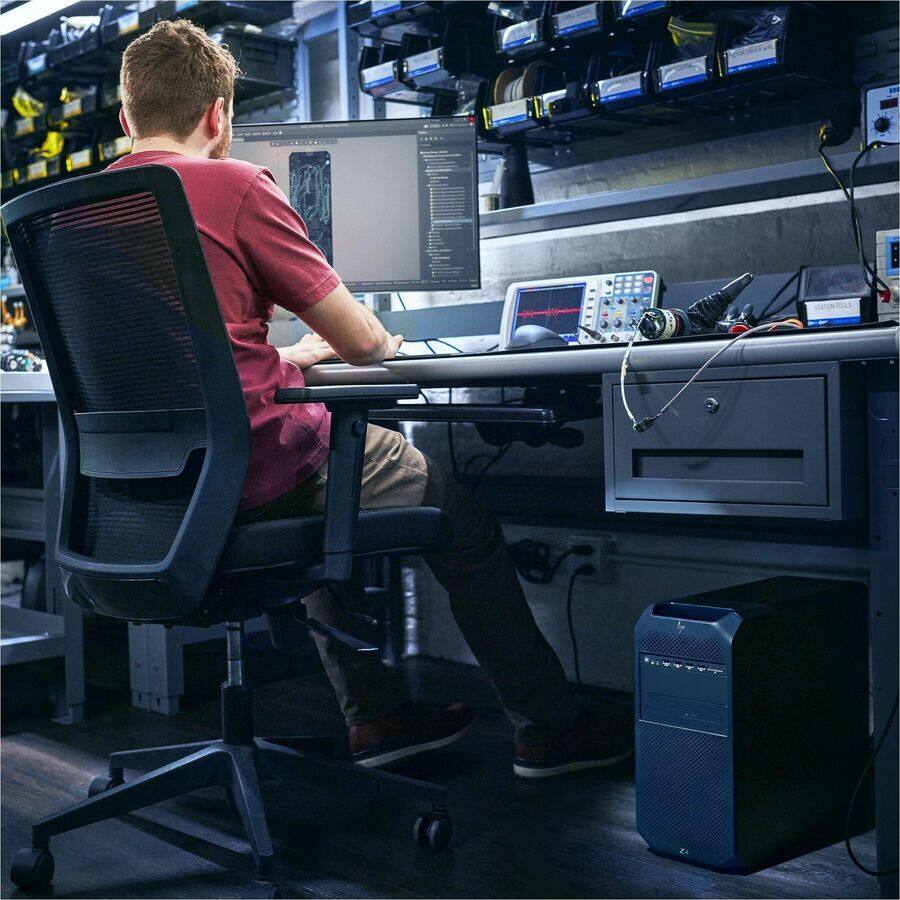 Alt View 1. HP - HP Z4 G5 Workstation - 1 Xeon w3-2535 - 32 GB - 1 TB SSD - Tower - Black - Smart Buy - Intel W790 Chip - Windows 11 Pro - Black.