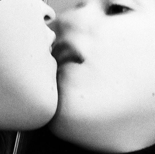 Helena Hauff - Discrete Desires   - COMPACT DISCS [CD] price history on PriceWatchPro