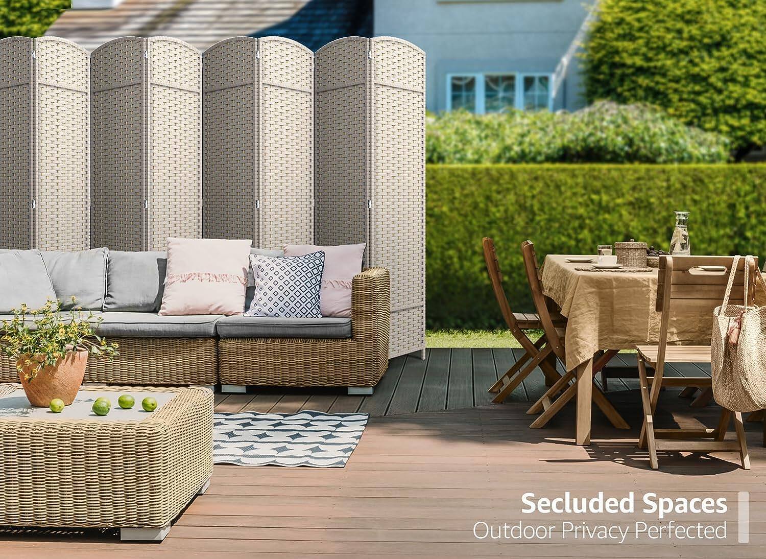 Secluded Spaces  
Outdoor Privacy Perfected
