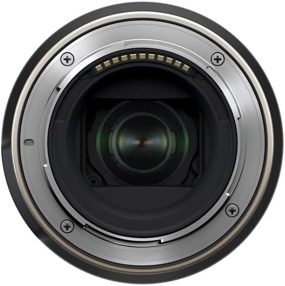 Alt View 4. Tamron - Tamron 70-300mm f/4.5-6.3 Di III RXD Lens for Nikon Z with Advanced Accessory and Travel Bundle | AFA047Z-700 - Black.