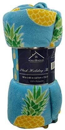 Noble House  
Hush Holiday Th  
50 in x 60 in (127cm x 152cm)  
100% Polyester