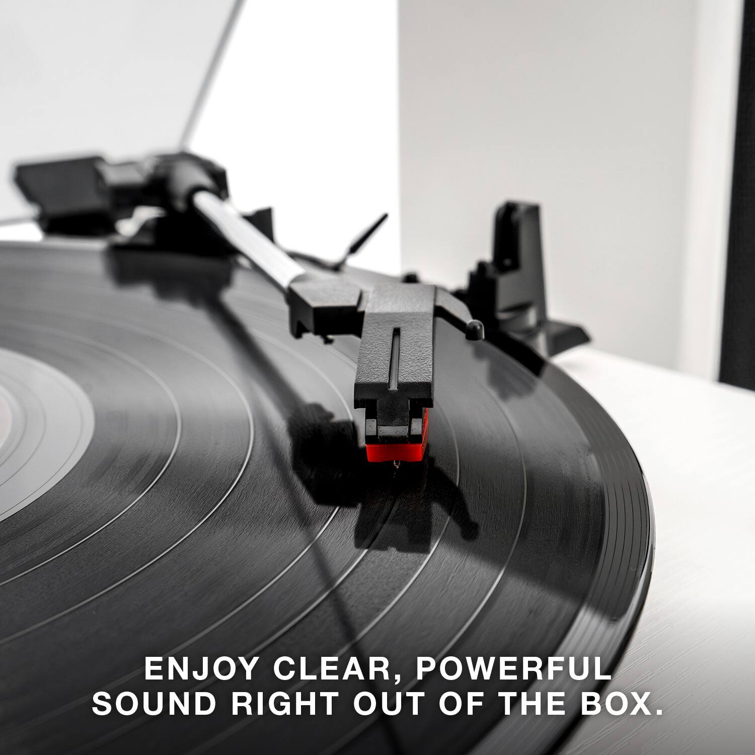 ENJOY CLEAR, POWERFUL SOUND RIGHT OUT OF THE BOX.