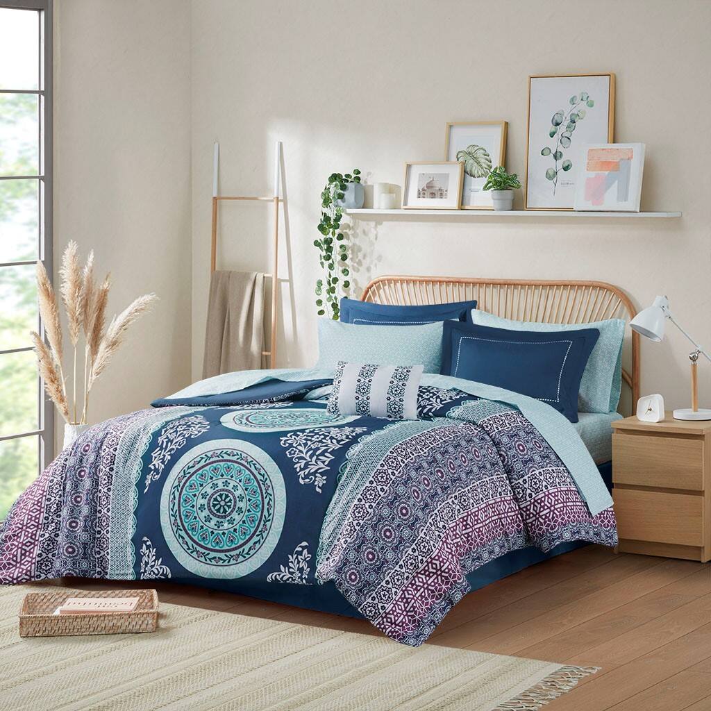 Alt View 4. Gracie Mills - Gracie Mills Yvonne 8-Piece Boho Medallion Comforter Set with Sheets - Navy.