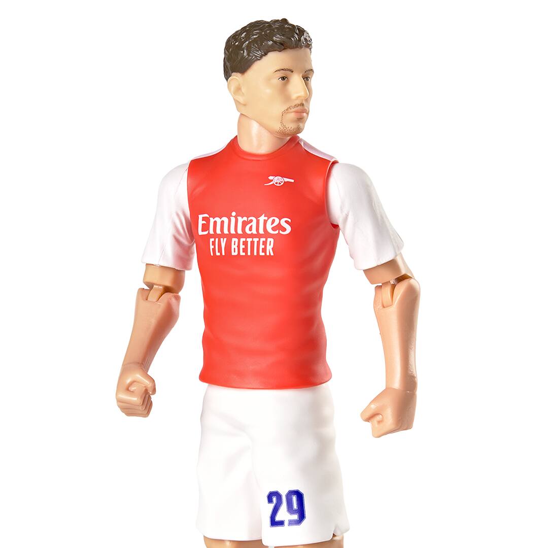 Emirates FLY BETTER

29