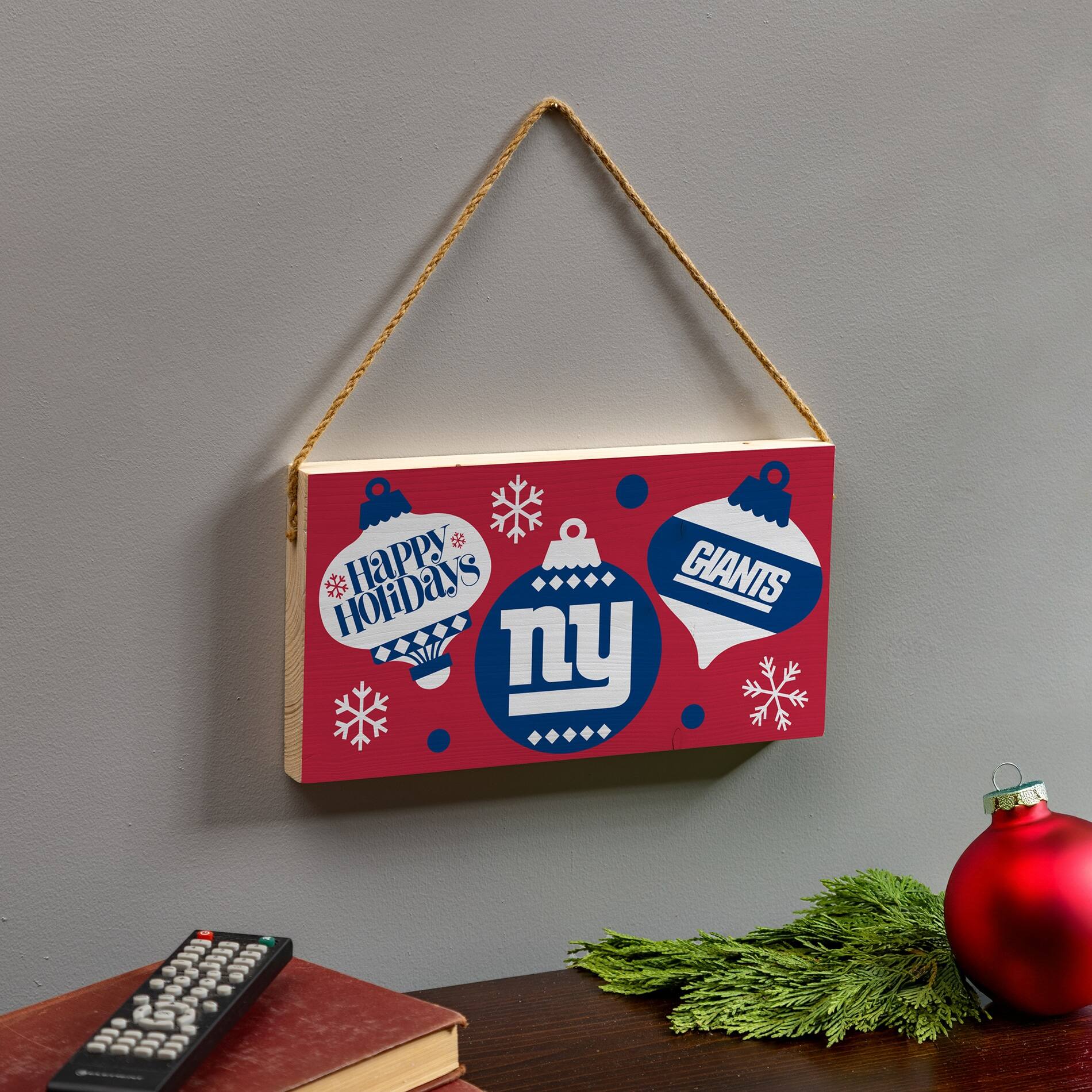 Happy Holidays  
NY Giants
