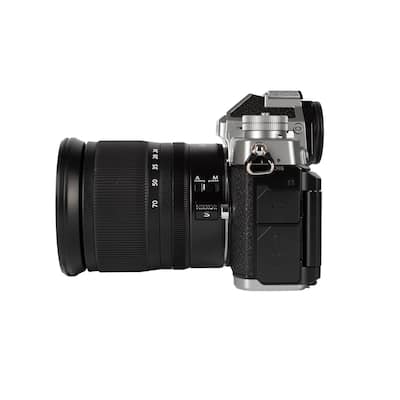 Nikon Zf Mirrorless Camera with 24 70mm f/4 Lens 24.5MP, 4K UHD Nikon Zf Mirrorless Camera with 24 70mm f/4 Lens 24.5MP, 4K UHD