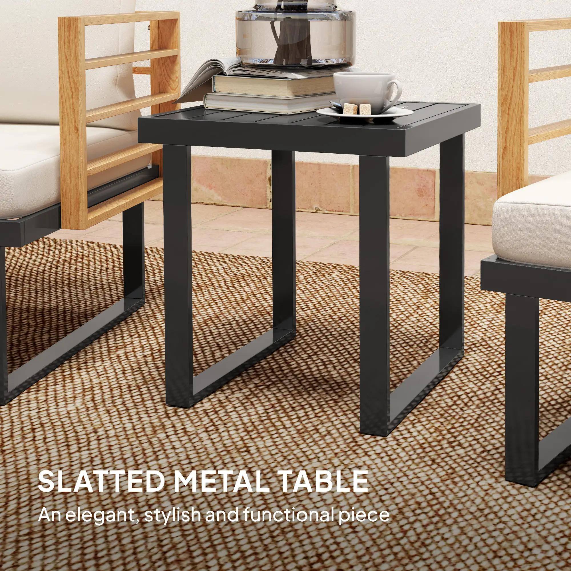SLATTED METAL TABLE
An elegant, stylish and functional piece