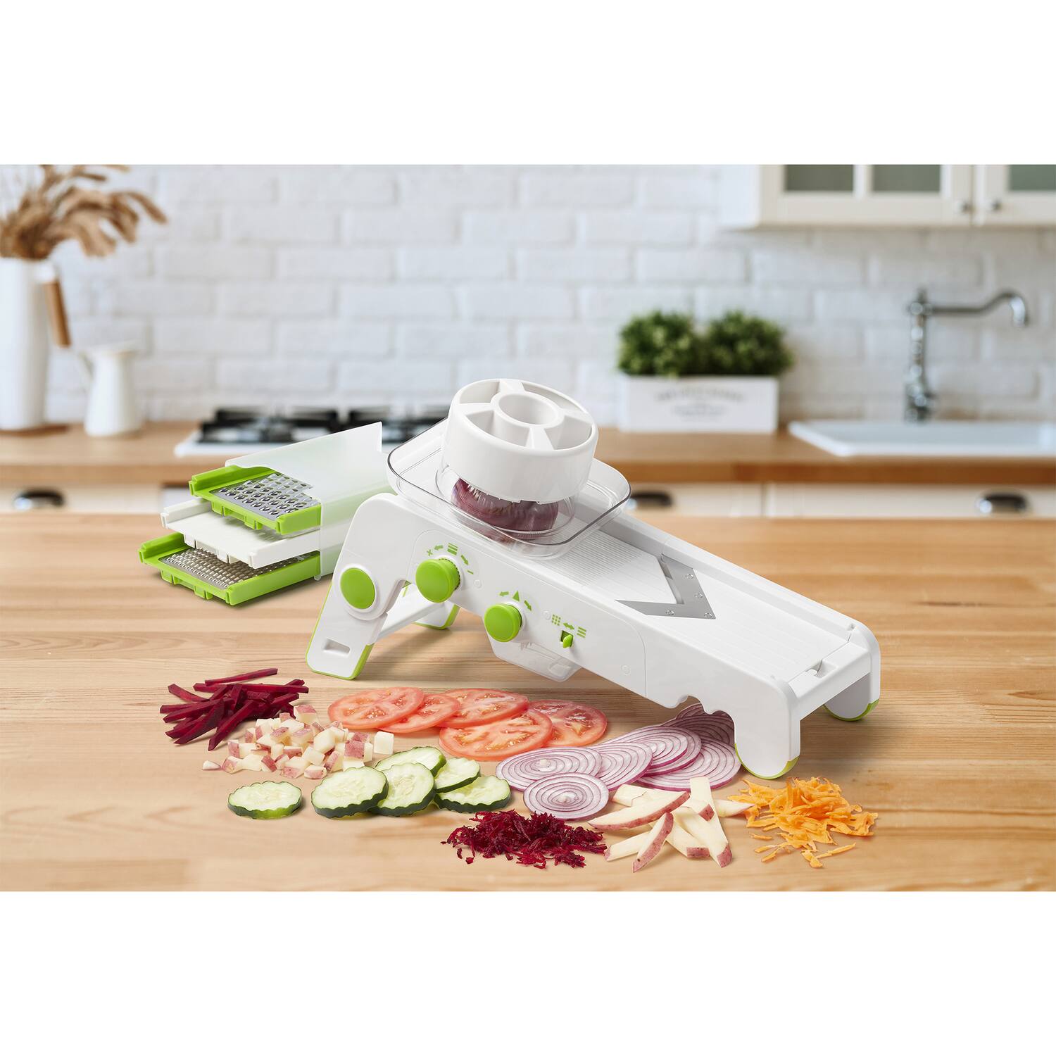 Angle. Starfrit - Cubing Pro Mandoline Slicer with Storage Box - White/Green.