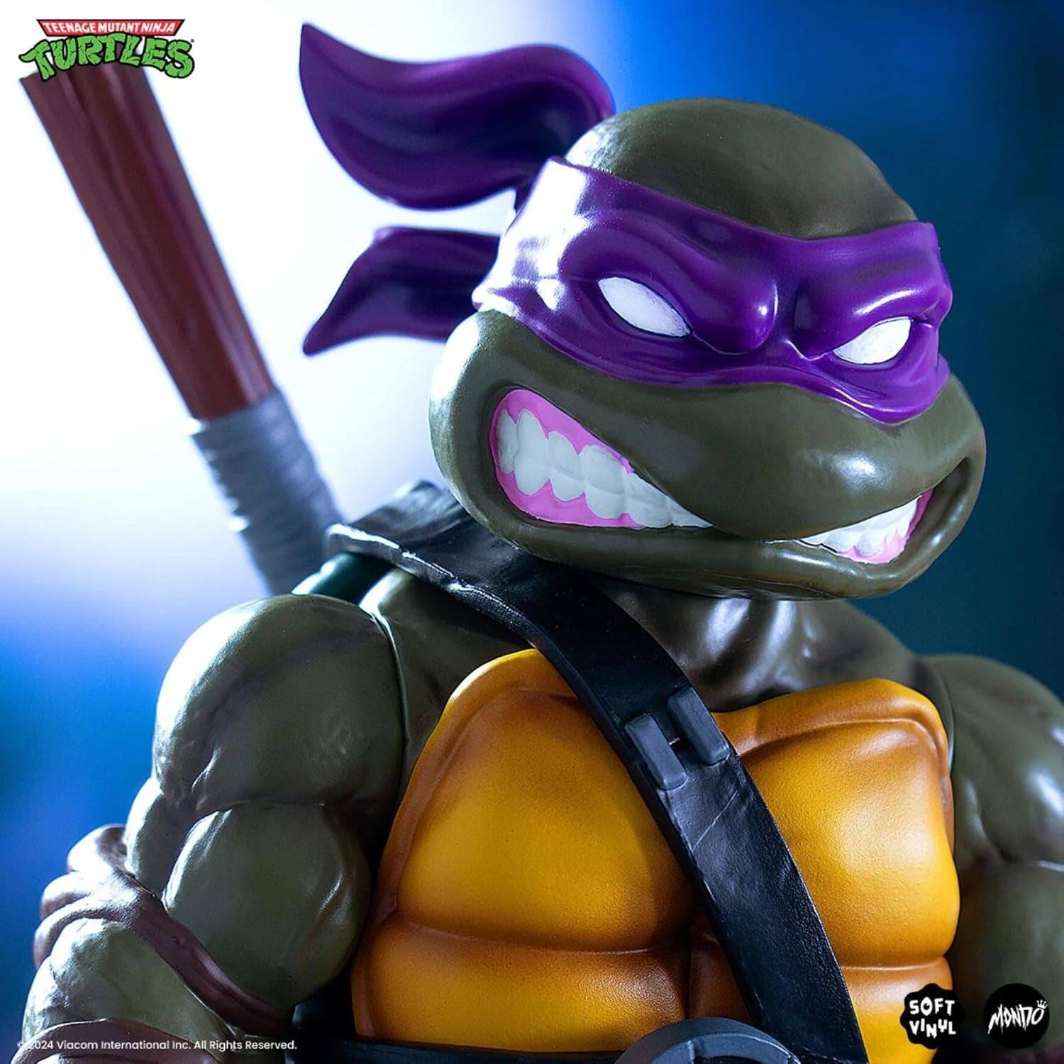 TEENAGE MUTANT NINJA TURTLES  
94024  
Viacom International Inc. All Rights Reserved.  
SOFT VINYL  
MONTZO