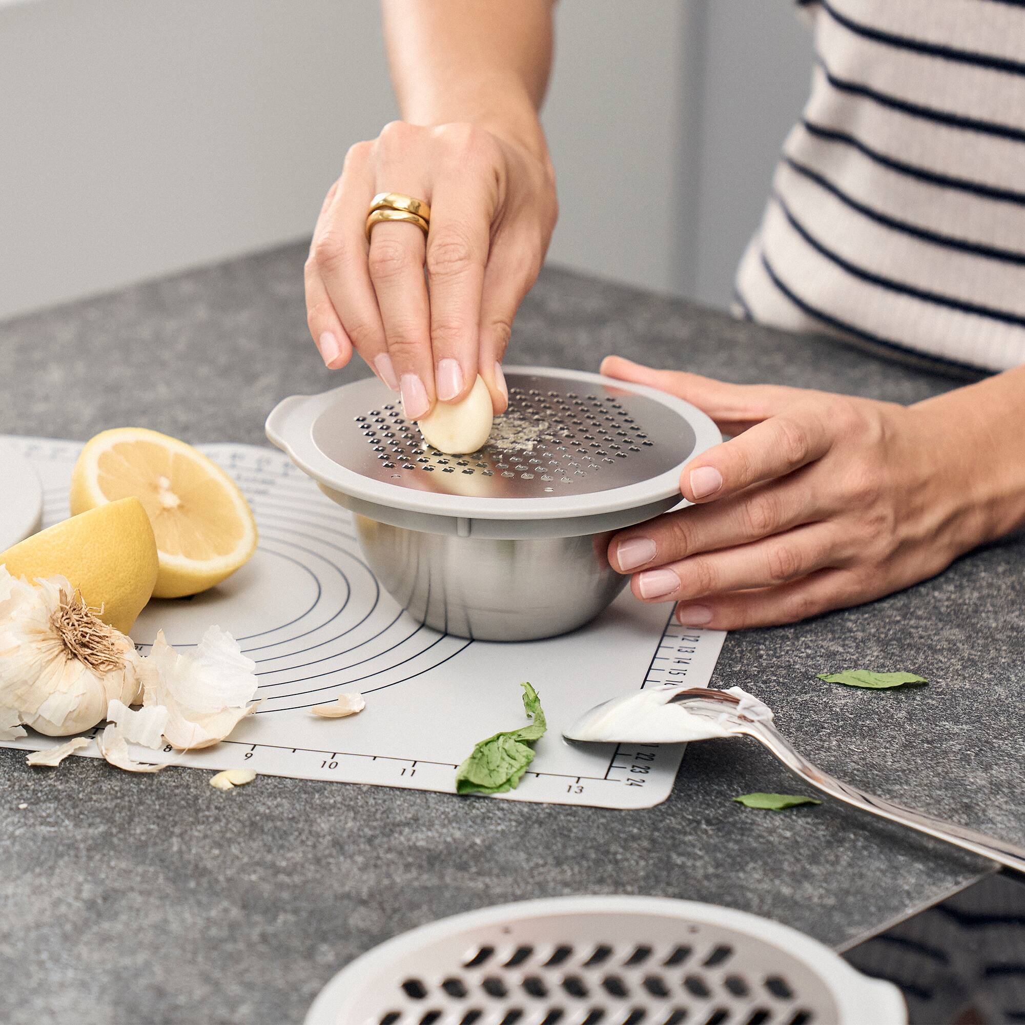 E 2 12 13 14 15 k Y & 7 9 10 , 1 7 13 M 20.23 24 5 22