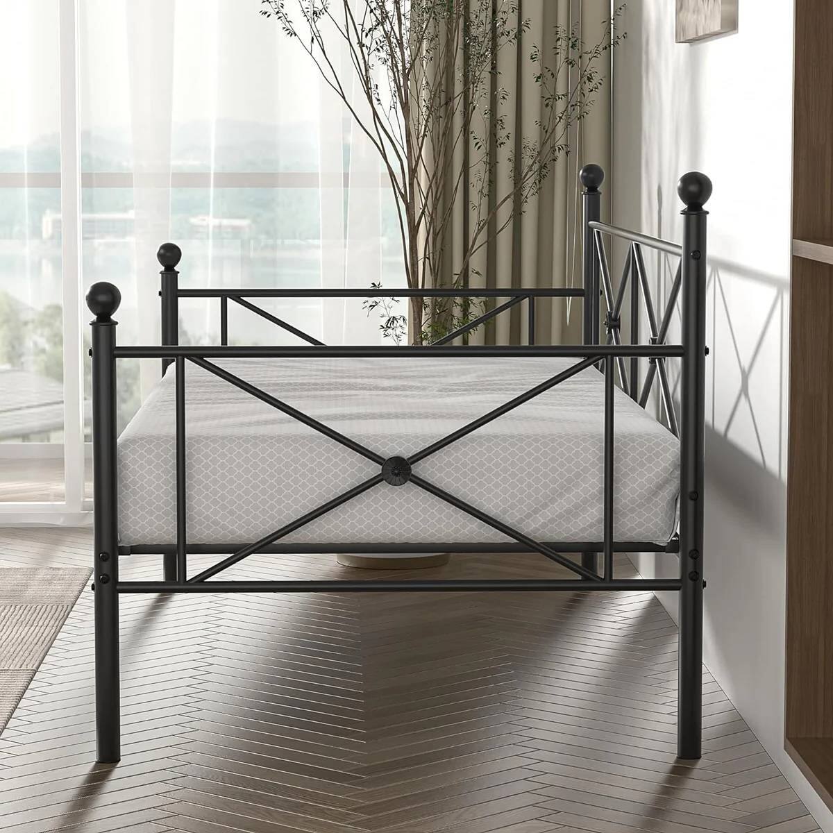 Back. Hivvago - Hivvago Twin size Classic Heavy Duty Metal Day Bed Frame - Black.