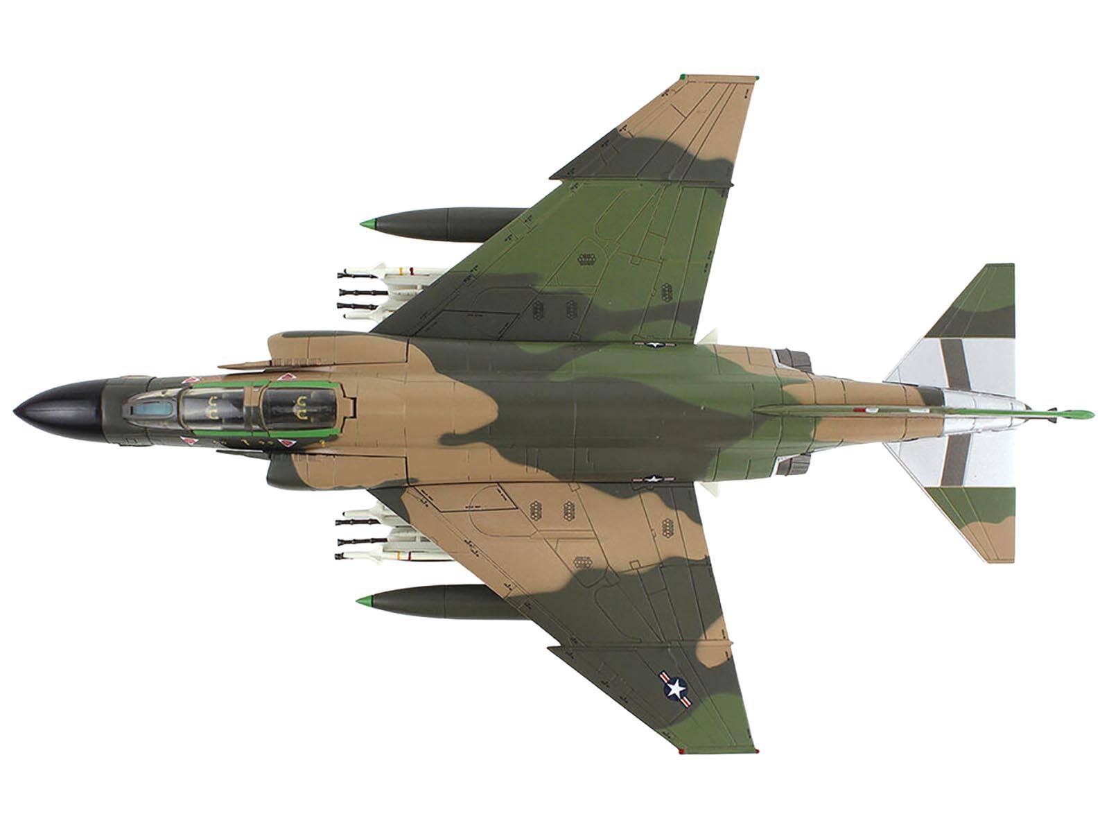 Back. Hobby Master - McDonnell Douglas F-4D Phantom II 66-7463 MiG Killer 665th TFS 432nd TRW Thailand 1972 USAF Air Power Series 1/72 - Multicolor.