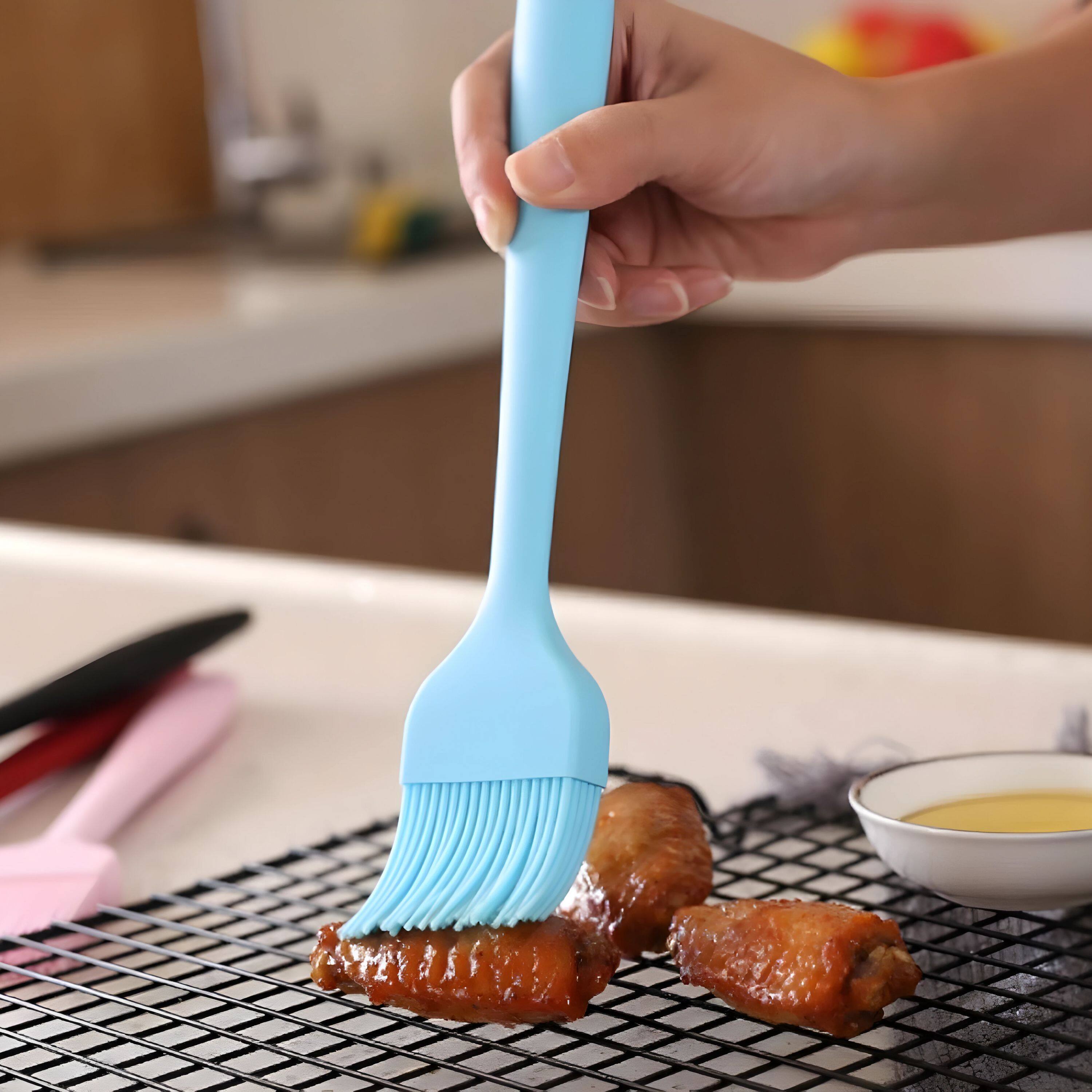 Left. Kitcheniva - Silicone Basting Oil Pastry Brushes Set 6 Pcs - Multicolor.