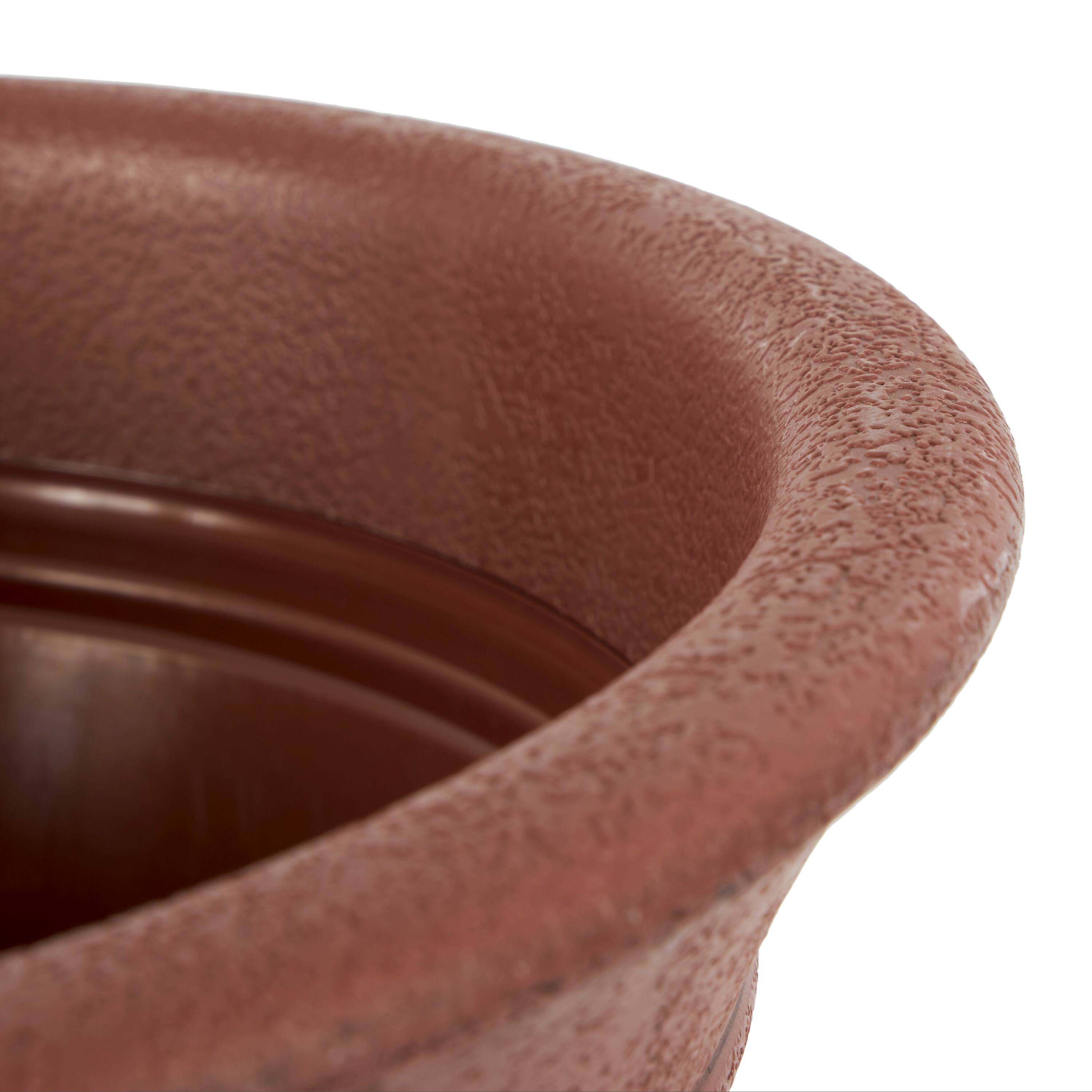 Alt View 3. Listo - Listo SRA13001P05 13-Inch Round Outdoor Plastic Sierra Planter, Rustic Redstone - Rustic Redstone.