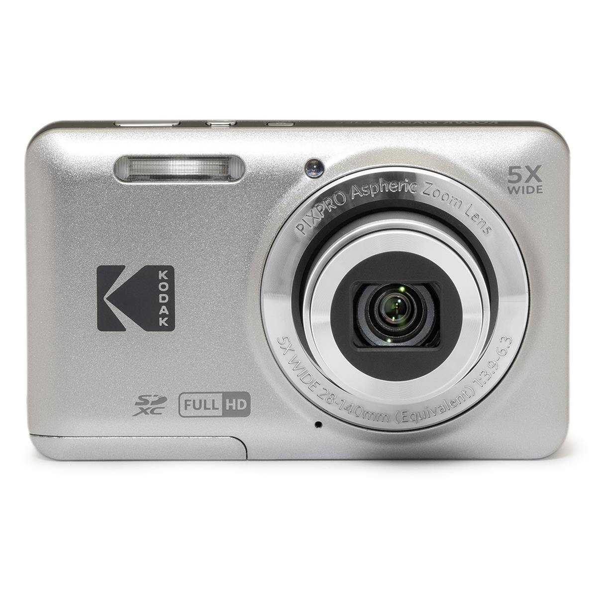 D FULL HD XC  
5X Aspheric Zoom WIDE PIXPRO Lens  
5X 7:3.9-6.3 WIDE 28-140mm (Equivalent)