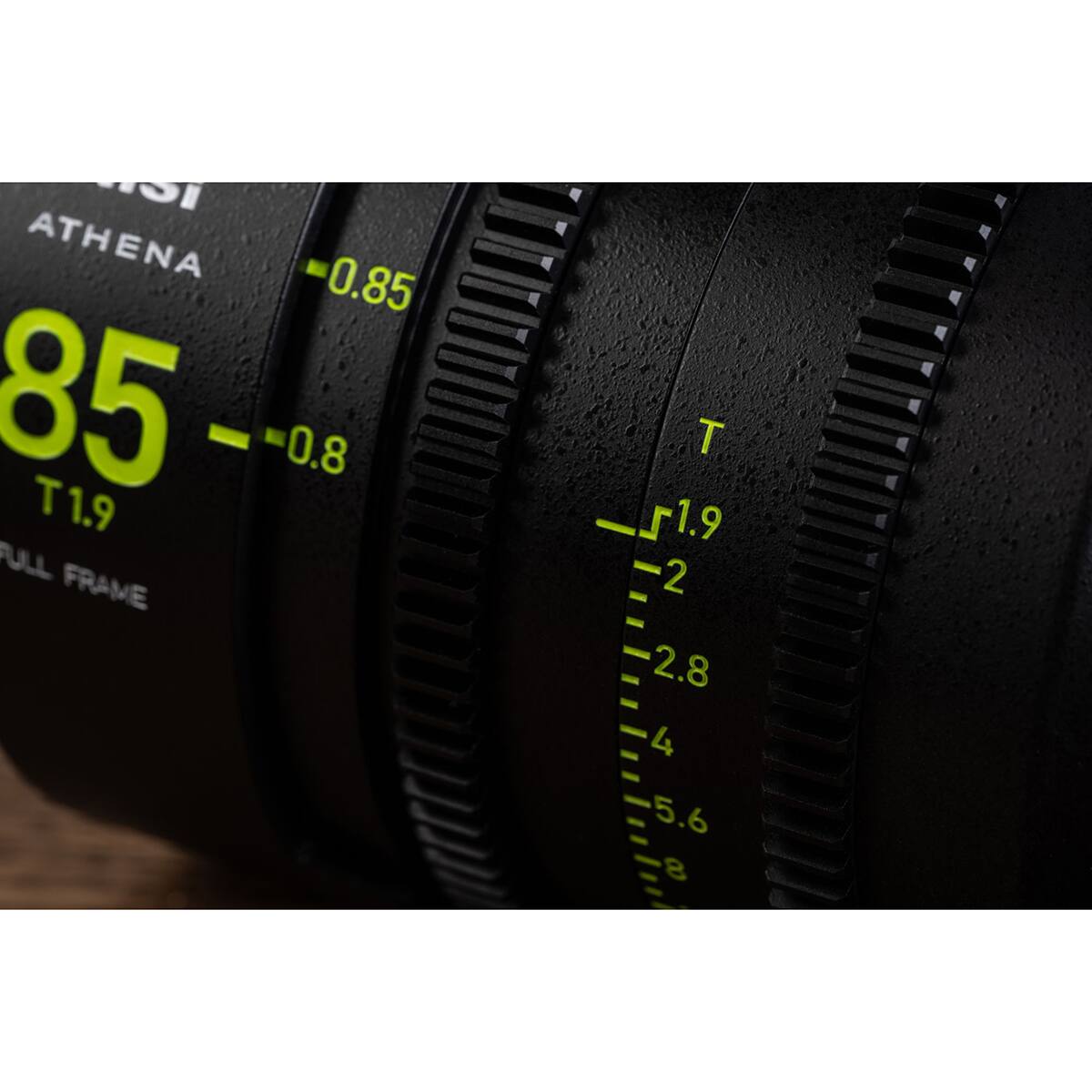 I ATHENA 0.85 85 T1.9 0.8 FULL FRAME  
T 1.9 2 2.8 4 5.6 8