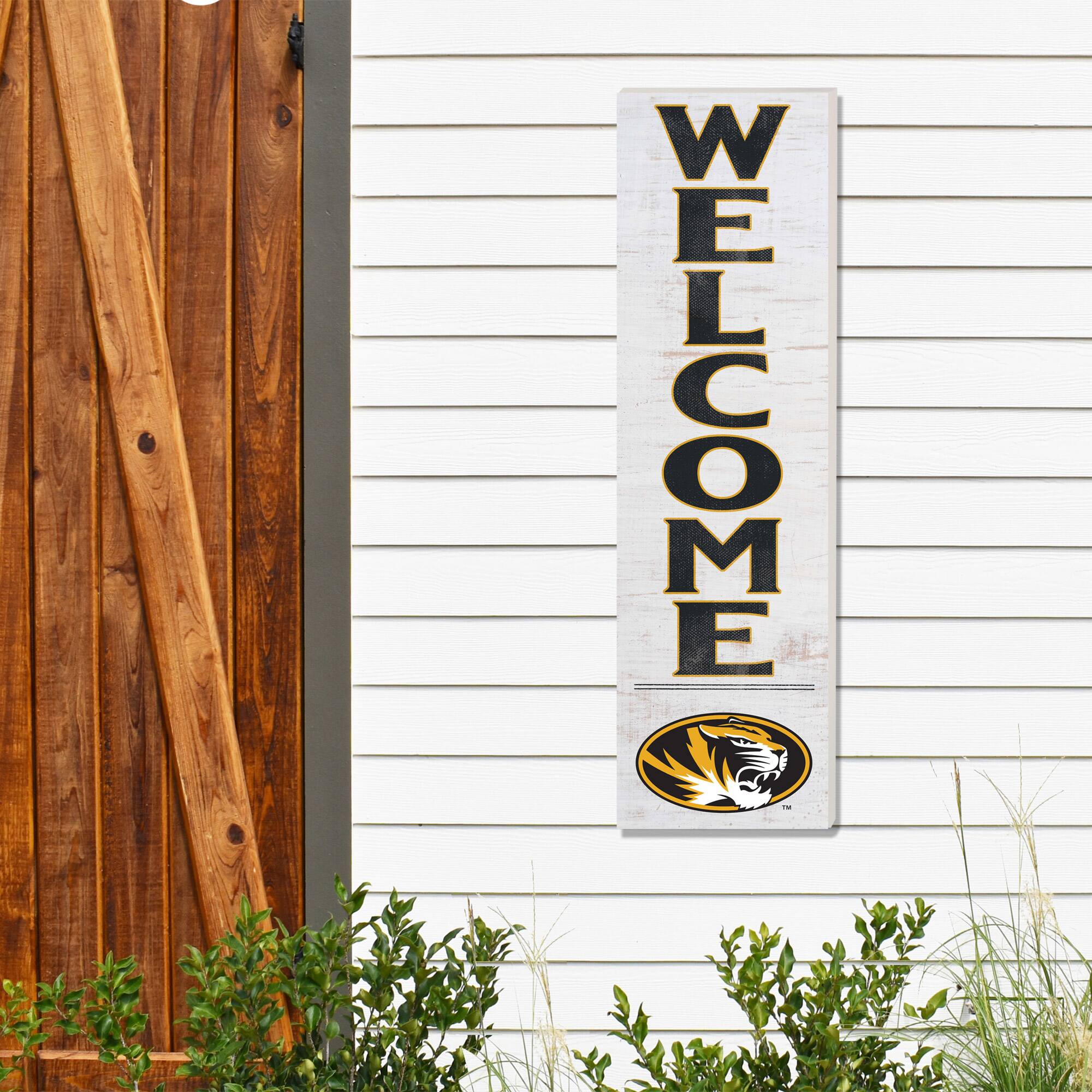 Alt View 1. Jardine - Missouri Tigers 10'' x 35'' Indoor/Outdoor Welcome Sign - Black.