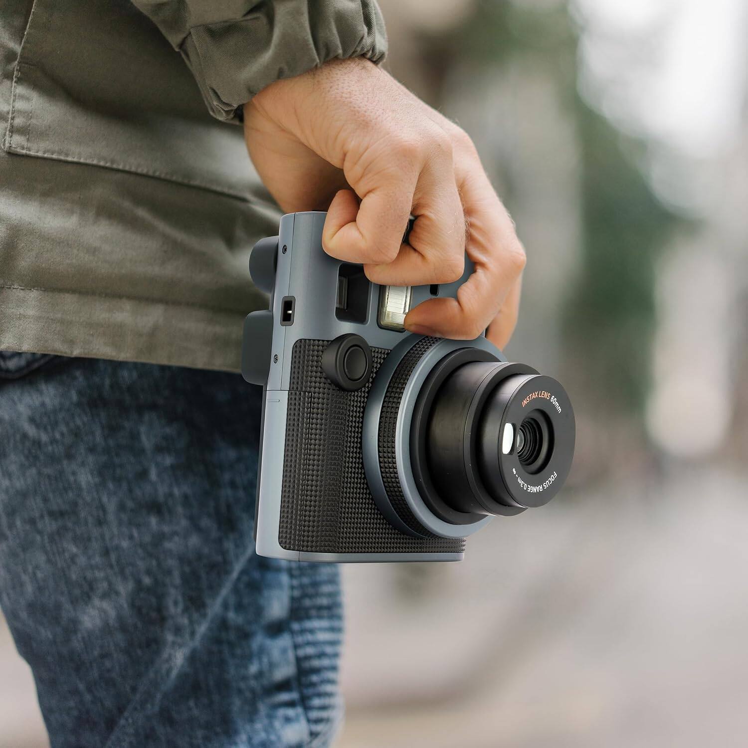 INSTA360 LENS 60mm  
FOCUS