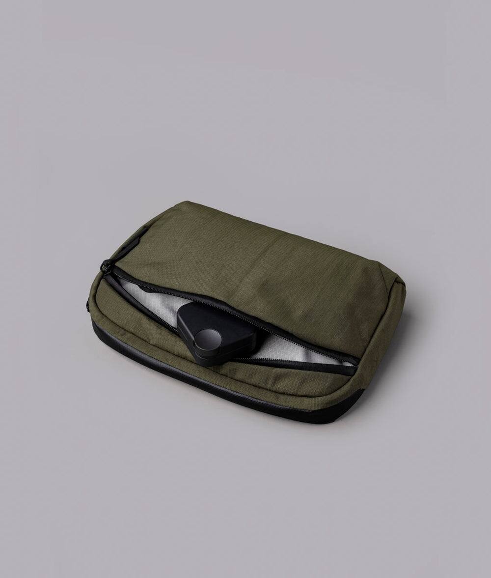 Alt View 5. ALPAKA - ALPAKA Flight Sling 2L Lightweight Packable Travel Sling Bag with Tablet Sleeve and Detachable Strap - Green/Grey Axoflux 400D.