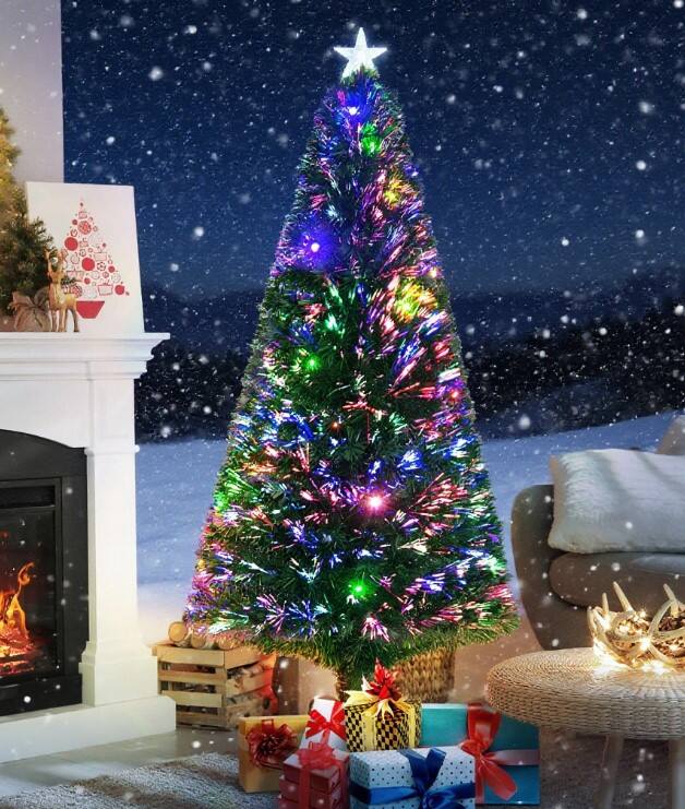 Front. APRILSOUL - Christmas Tree Fir Pre-Lit Artificial Christmas Tree - Green.