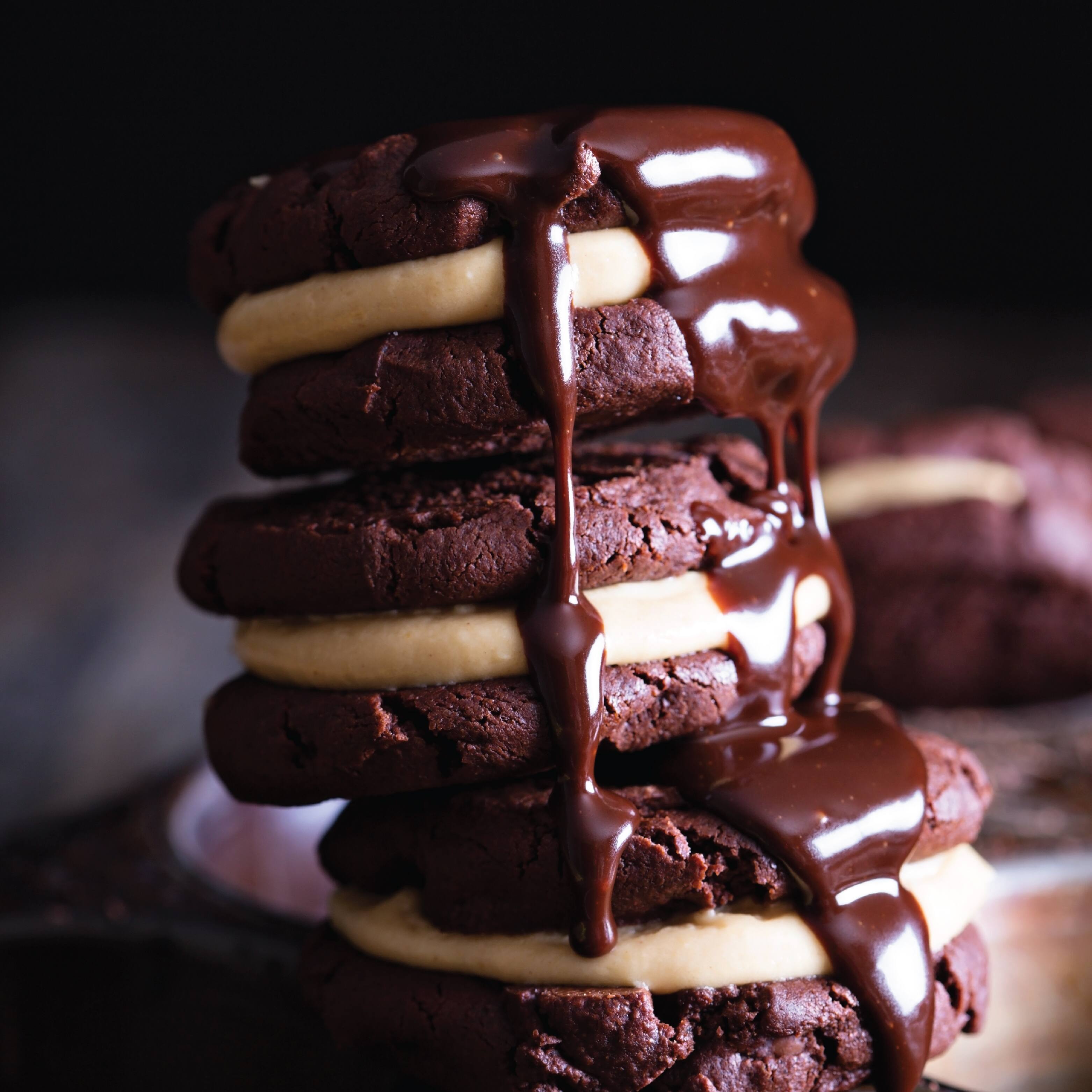 Back. Baker's Secret - Baker's Secret Set of 3 Cookie Sheet  Non-stick 15"17"19" Essentials Line Carbon Steel - Dark Grey.