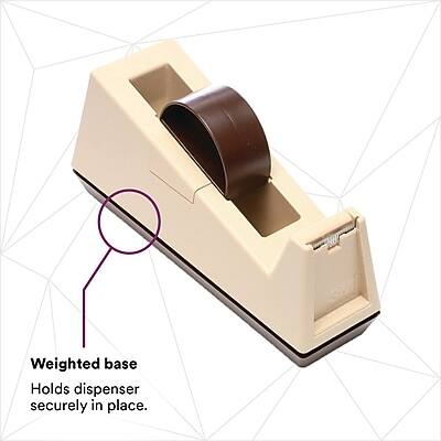 Weighted base  
Holds dispenser securely in place.