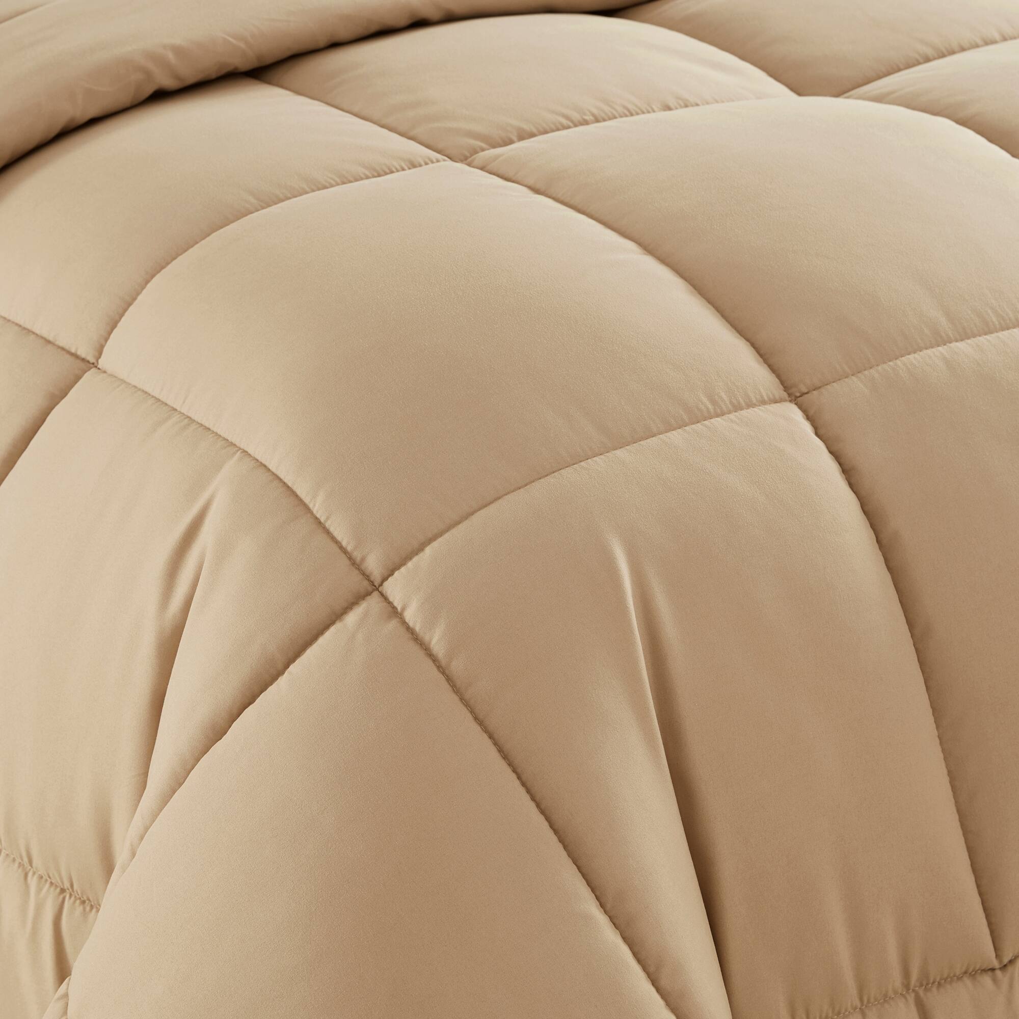 Angle. Sweet Home Collection - Down Alternative Reversible All Season Solid Comforter, King - Taupe.