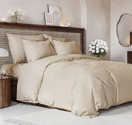 Front. CGK Linens - Luxury Soft Premium Duvet Cover Set - Zipper Closure & Matching Pillow Shams - King - Wheat.