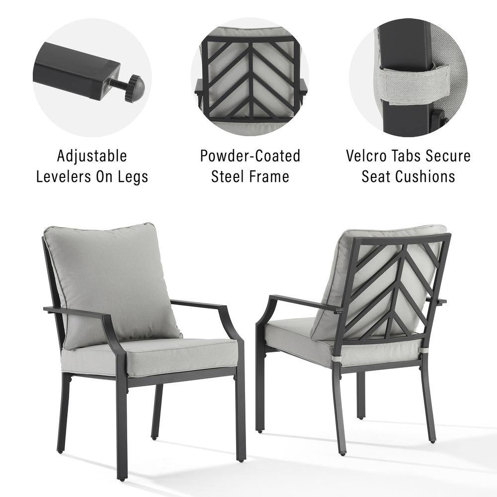 Adjustable Levelers On Legs  
Powder-Coated Steel Frame  
Velcro Tabs Secure Seat Cushions