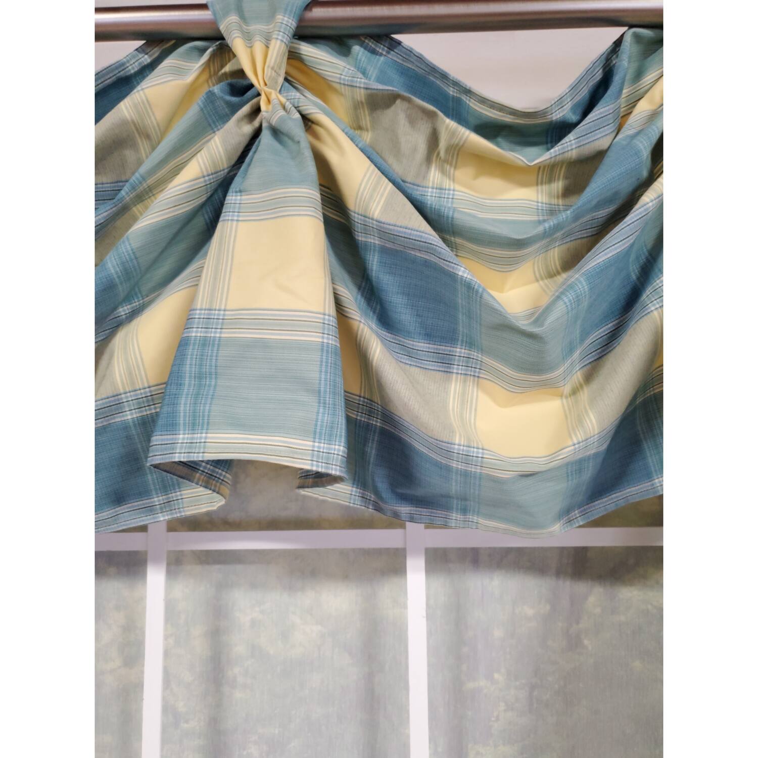 Left. RLF Home - RLF Home 4" Top Tab High Quality Fabric Duncaster 2-Scoop Victory Swag for Windows 40" x 25" Porcelain - Porcelain.