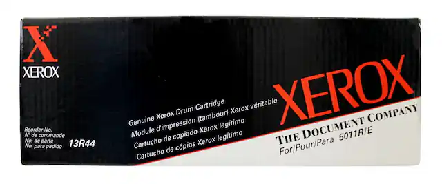 Xerox Reorder No. N de commande No. de parte No. para pedido 13R44 Genuine Xerox Drum Cartridge (tambour) Xerox legtimo Xerox vritable XEROX DOCUMENT COMPANY Module d'impression (tambour) Xerox legtimo Cartucho de copias Xerox legtimo Cartucho de copias Xerox legtimo For/Pour/Para 5011R/E