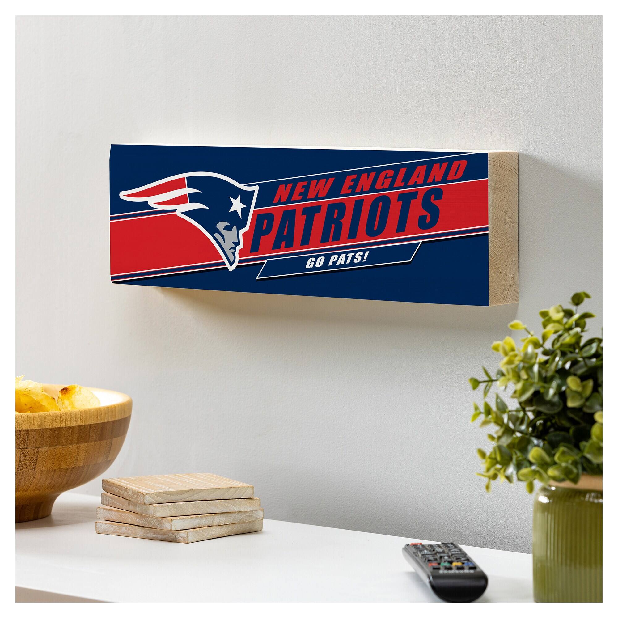 NEW ENGLAND PATRIOTS  
GO PATS!