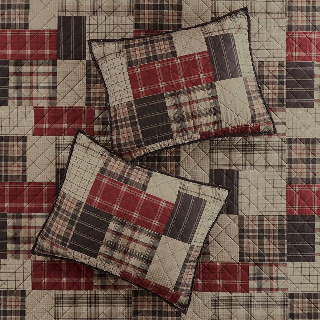 Alt View 2. Gracie Mills - Gracie Mills Otha 3 Peice Plaid Reversible Quilt Set - Red/Black.