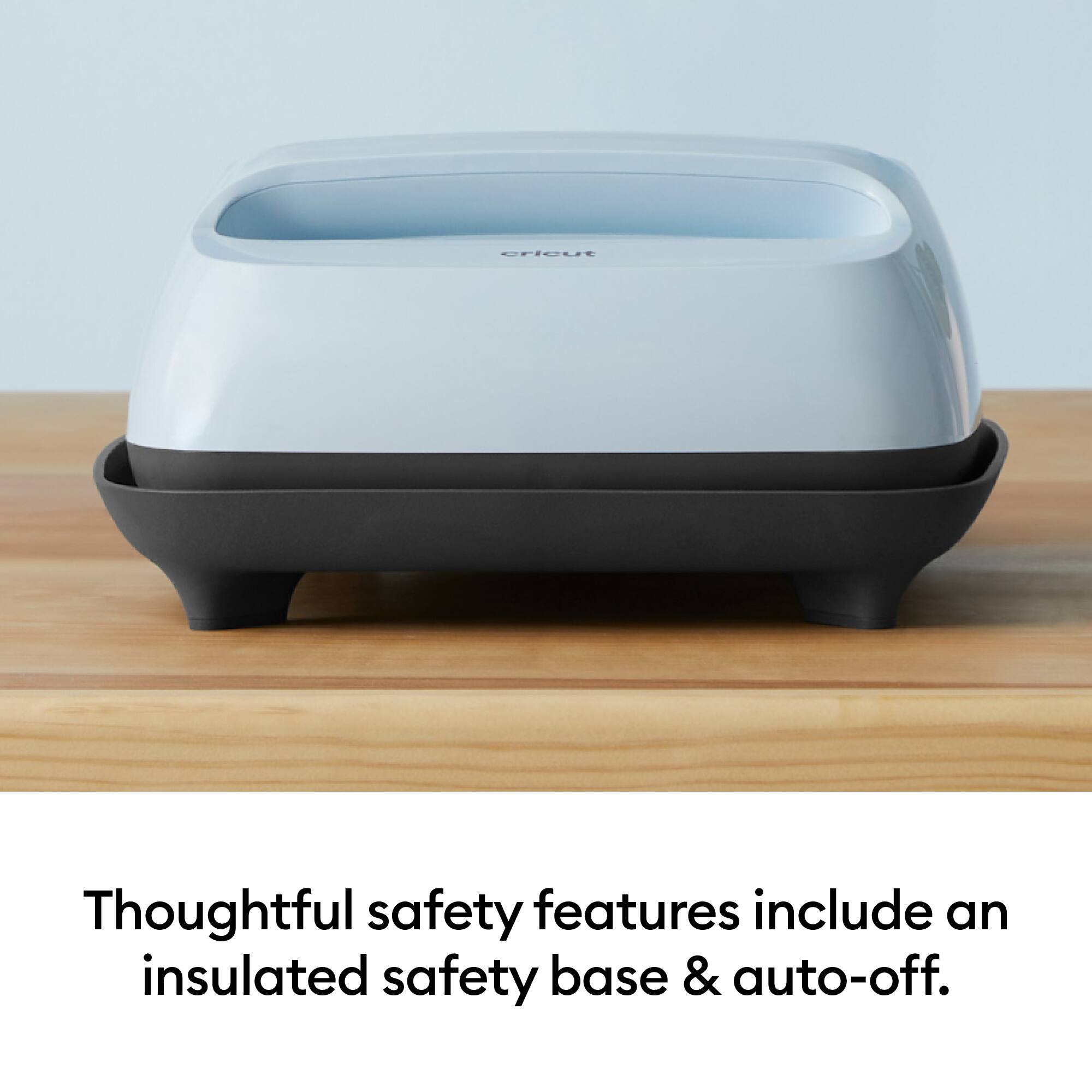 Thoughtful safety features include an insulated safety base & auto-off.