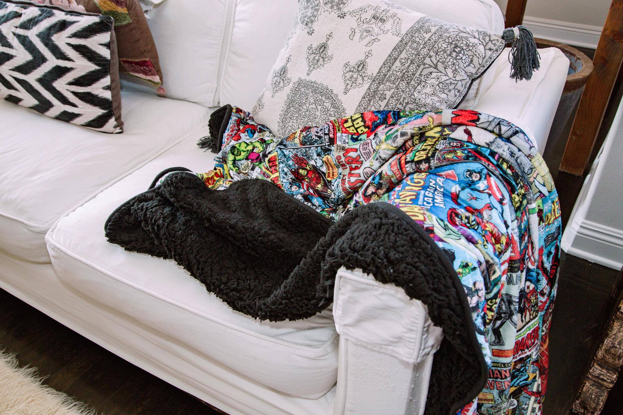 MAN PAK MO SUP INTO THE STERY URHEY DRINAN THE DNAVIGE IBRS CAPAIN AMBICA HB DA TMBRT CARSA ARVEL C IAN VE

Corrected text:
MAN PAK MO SUP INTO THE STERY URHEY DRINAN THE DNAVIGE IBRS CAPTAIN AMBICA HB DA TMBRT CARSA ARVEL C IAN VE