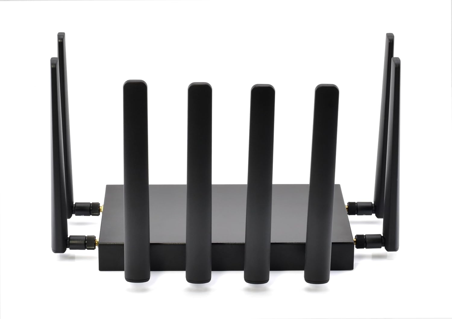 Front. Solid Signal - IQMC520 4G / 5G Wi-Fi Router.