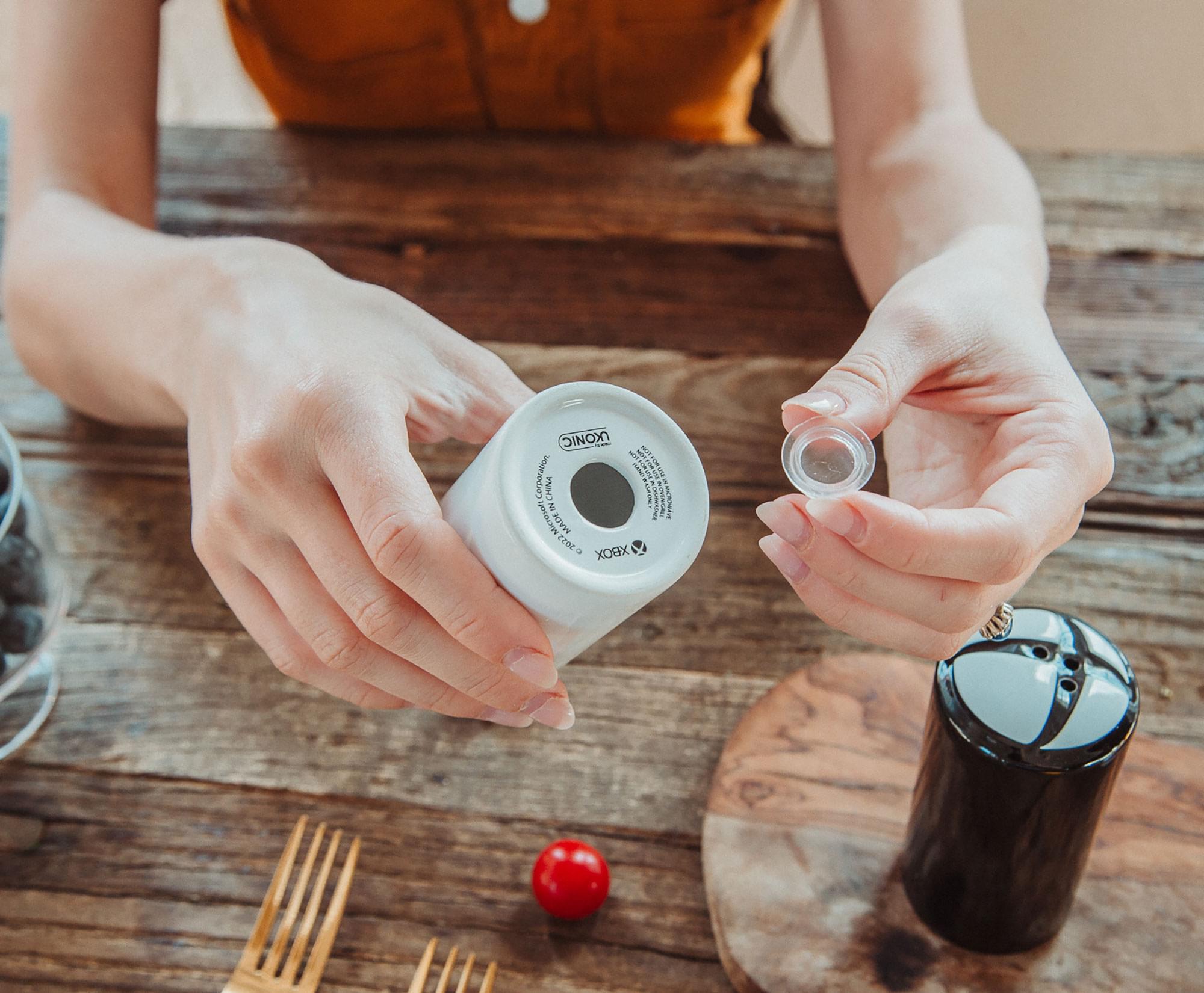 LONIC - n I i ma i Corporation 1 i CORI 1 CHINA | N C MAnesoN 1 MAC 3015  XBOX