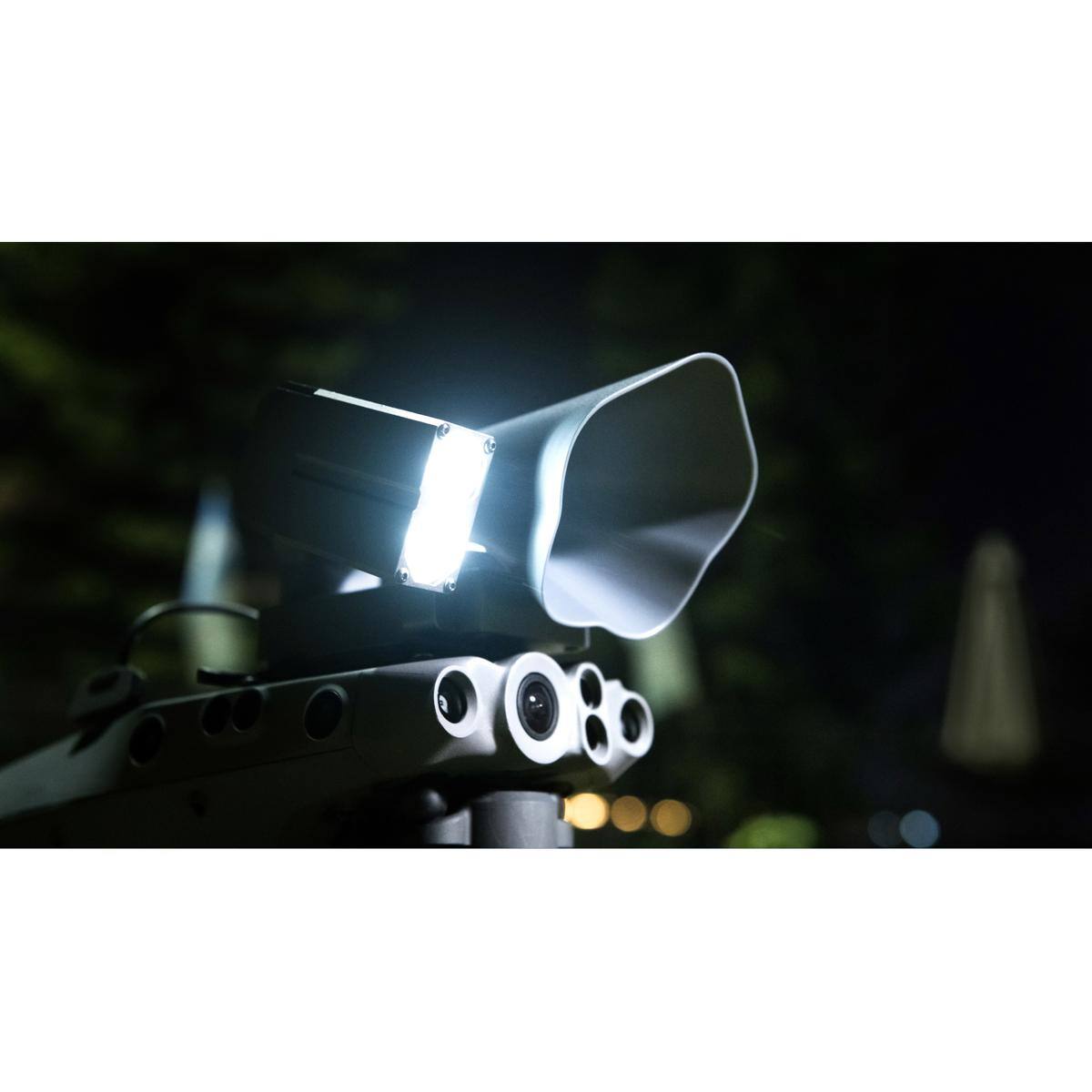 Alt View 1. CZI - CZI LP12 Searchlight and Broadcasting System for DJI M30 Series Drone.