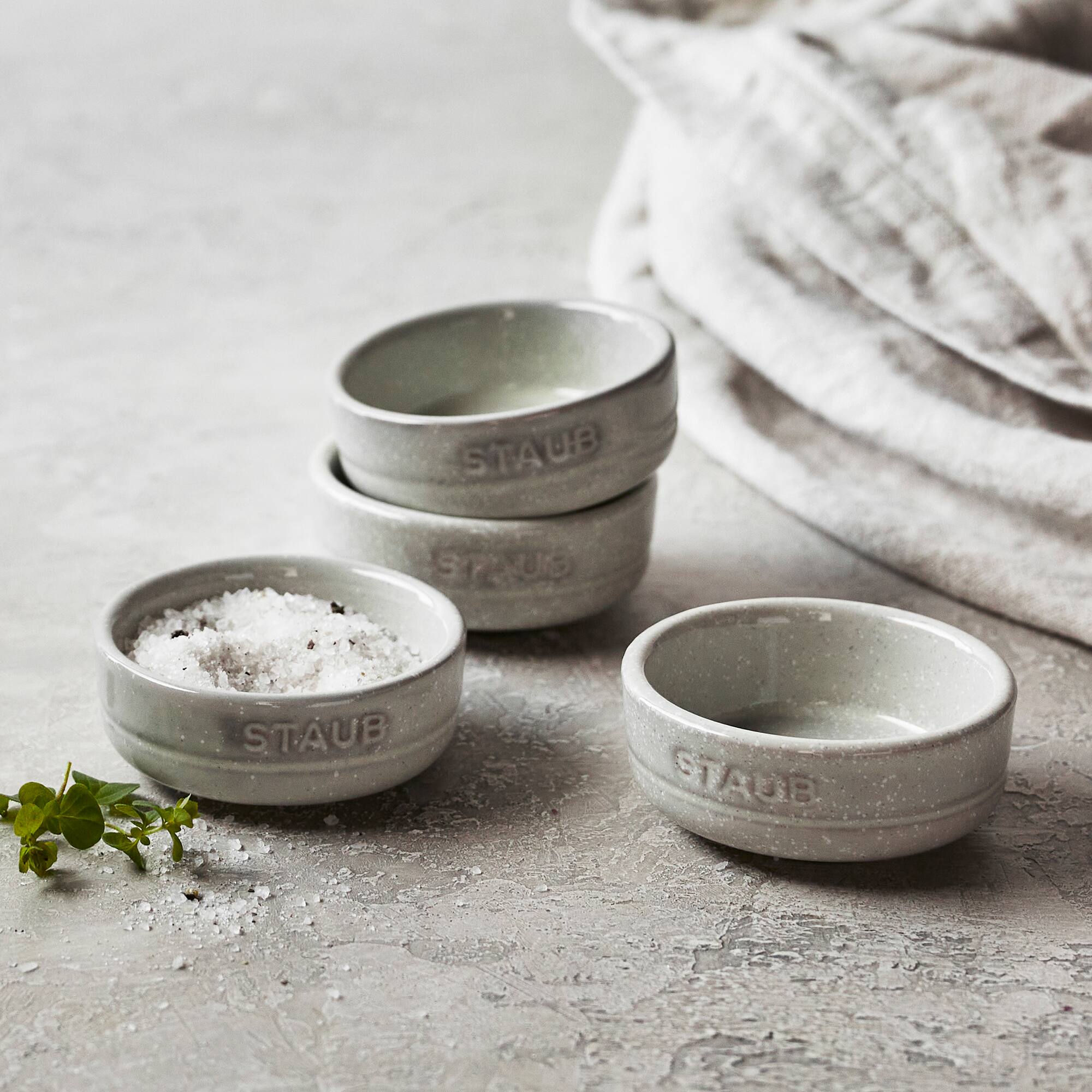 STAUB  
STAUB  
STAUB  
STAUB