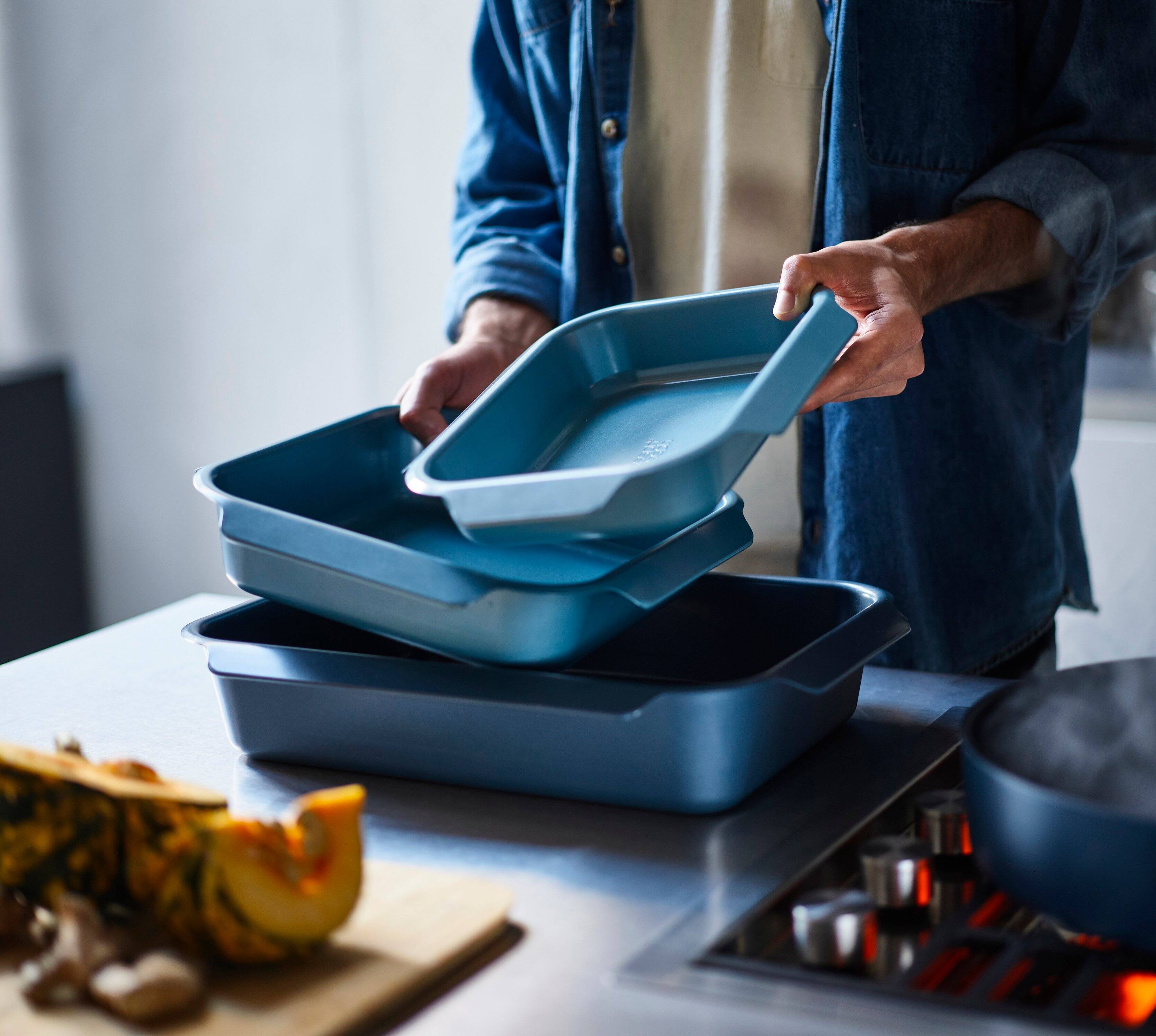 Alt View 4. Joseph Joseph - Joseph Joseph Nest Oven 3-piece Non-stick Roasting Pan Set with Easy Pull Handles - Blue.