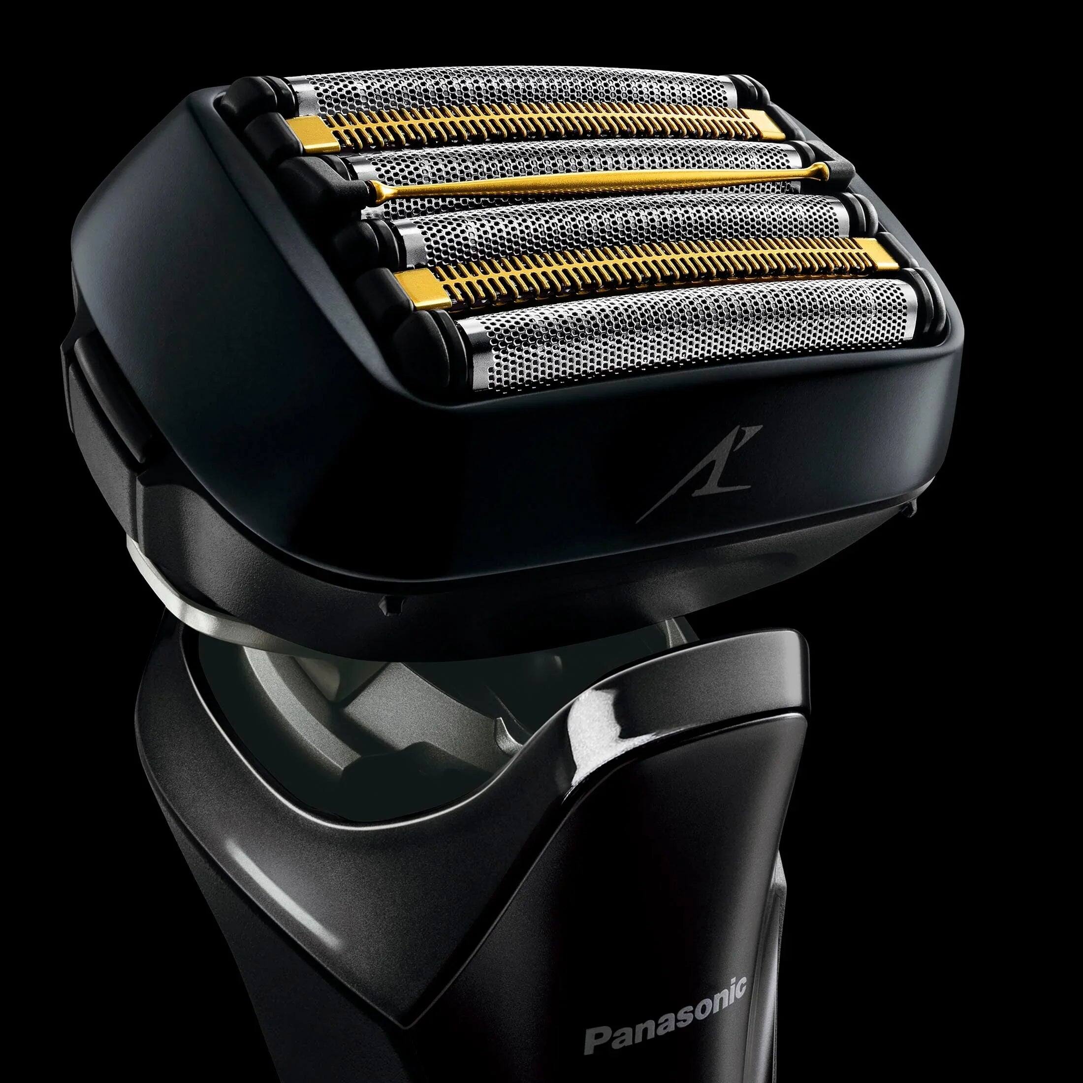 Left. Panasonic - ARC6 Luxury 6-Blade Men's Electric Shaver - Matte black.
