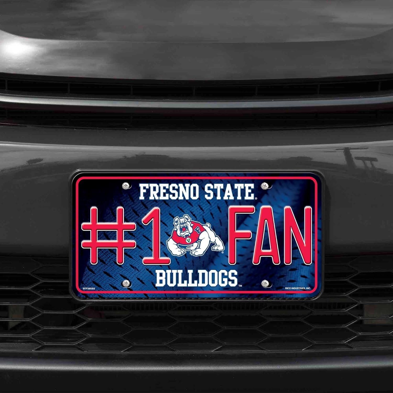 FRESNO STATE  
#1 FAN  
BULLDOGS