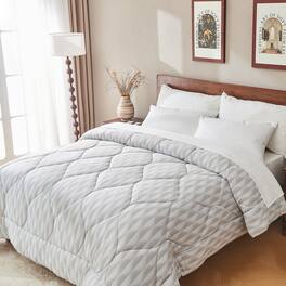 Bestier - King Size All-Season Down Alternative Comforter – Lightweight Duvet Insert with Corner Tabs, Skin-Friendly - Gray